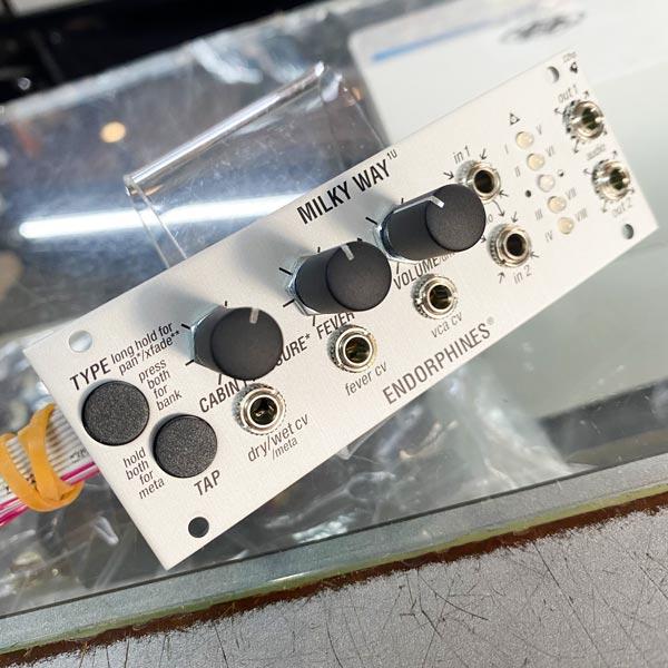 ENDORPHIN.ES Milky Way 1U Silver