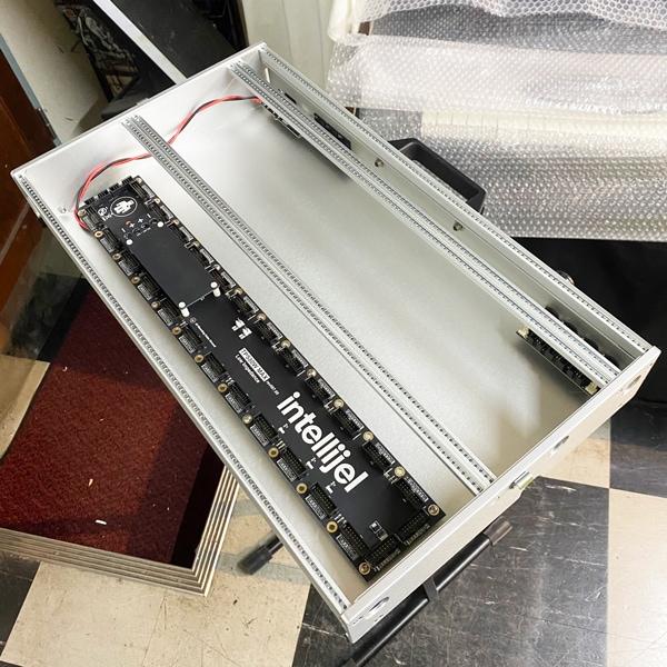 Intellijel Designs 7U Performance Case (104HP)