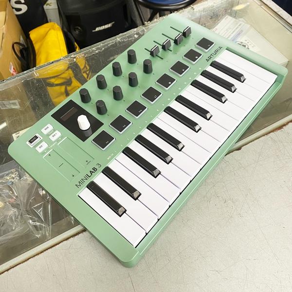 ARTURIA MiniLab 3 MINT