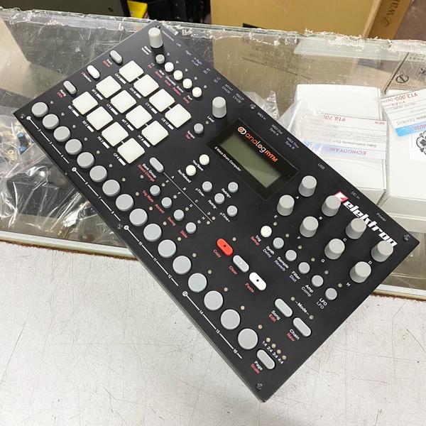 ELEKTRON Analog Rytm