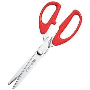 [VA001]クロバー ホビーピンキングP210 ギザ刃3mm （22cm）[RPT]