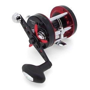 Abu Garcia Ambassadeur 6500 CS ベイトリール Amazon.com: AbuGarcia Ambassadeur 6500CS Rocket Black/Red