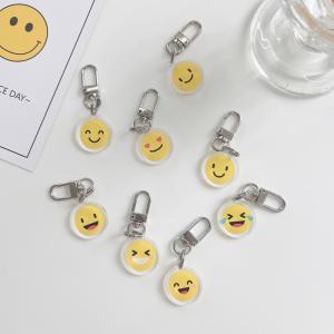 アクセサリー チャーム キーリング キーホルダー スマイル ニコちゃん ポーチ AirPods AirPodspro 財布 かわいい シンプル おしゃれ 飾り フック 小さめ