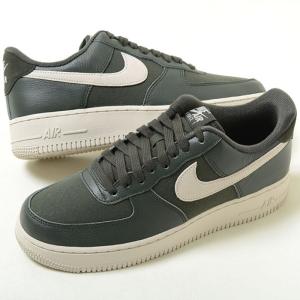 NIKE（ナイキ） NIKE AIR FORCE 1 '07 LV8 エア フォース メンズ
