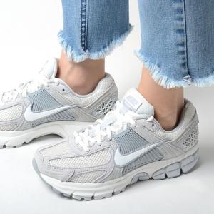 NIKE（ナイキ） スニーカー 「NIKE」W ZOOM VOMERO 5 レディース