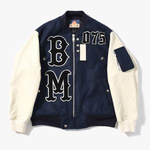 MONCLER ネイビー スタジャン MONCLER ネイビー スタジャン