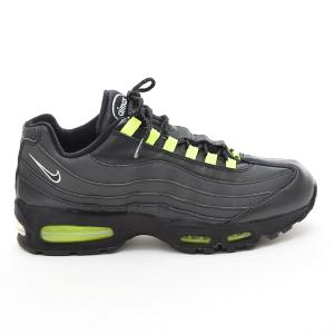 ●585766 NIKE ナイキ ●スニーカー...の詳細画像3