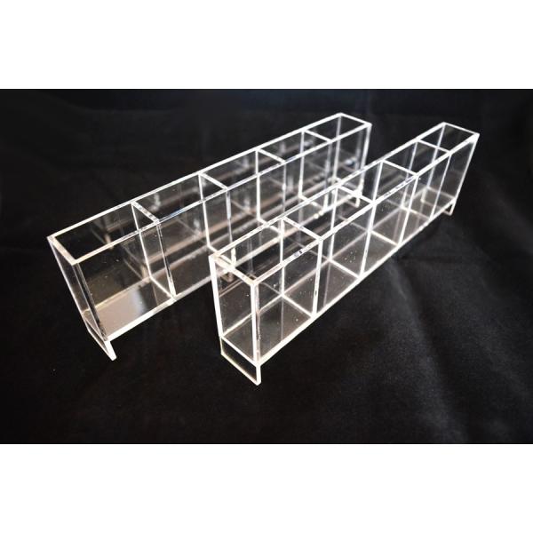 置き型ディスプレイケース（角グラスボトル用）