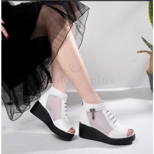 2色　サマーブーツ　サンダル レディース  痛くない 脱げない 靴 黒 ブラック 美脚 疲れにくい ウェッジソール   ヒール高め 厚底 ストーム