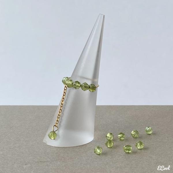 ペリドットサージカルステンレスピンキーリング　2023年春夏新作　ハンドメイドアクセサリー 金属アレ...