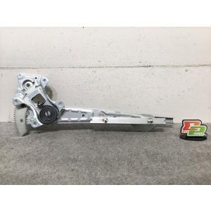 キューブ Z12/NZ12 純正 右ヘッドライト/ランプ キセノン HID