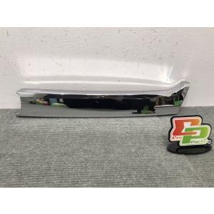 キューブ Z12/NZ12 純正 右ヘッドライト/ランプ キセノン HID