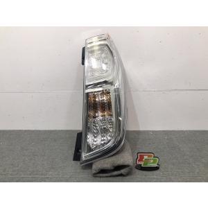 キューブ Z12/NZ12 純正 右ヘッドライト/ランプ キセノン HID