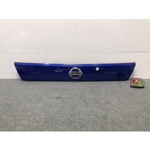 キューブ Z12/NZ12 純正 右ヘッドライト/ランプ キセノン HID