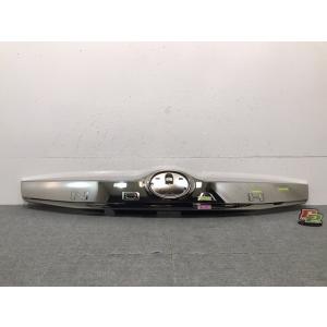 新品!ハイエース 100系 純正 左 テールランプ/ライト/レンズ ハロゲン