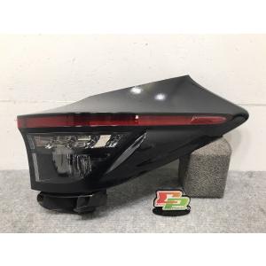 アトレーワゴン S320G/S330G 純正 左ヘッドライト/ランプ キセノン HID