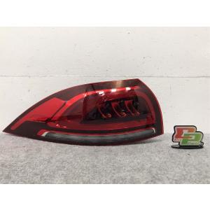 メルセデスベンツ　Ｘ２４７　ＧＬＢクラス　テールランプ フィニッシャーテール 左 GLB X247 純正 左テールランプ/ライト/レンズ LED A 247 906 55 03