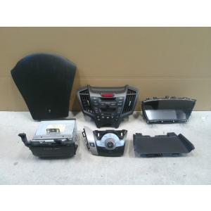 オデッセイ RB3 ナビ リモコン モニター パネル 傷        HDD ユニット Bluet...