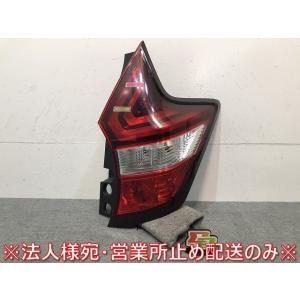 ノート ニッサン DAA-HE12 右テールランプ D202 E-POWER ニスモ 300957