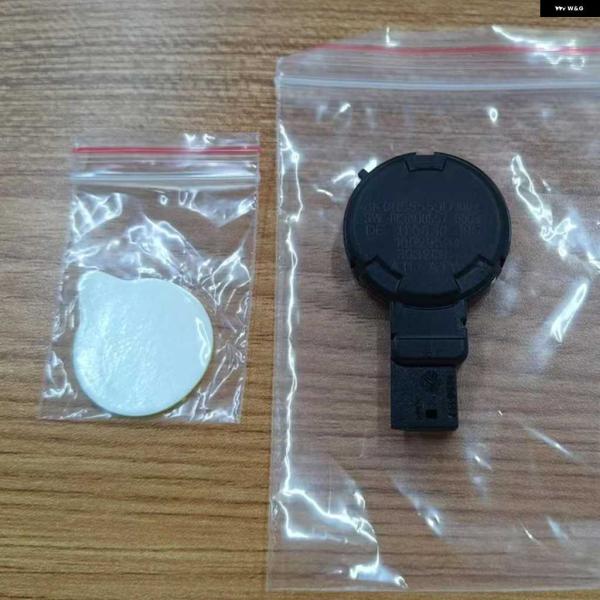 並行輸入品8K0955559D アウディ S4 A4 A3 A8 A6 C6 TT R8 Q5 Q7...