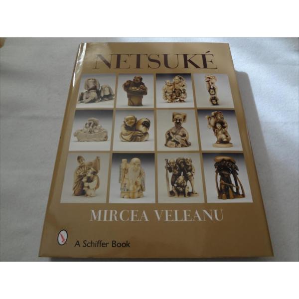 洋書　Netsuke 根付