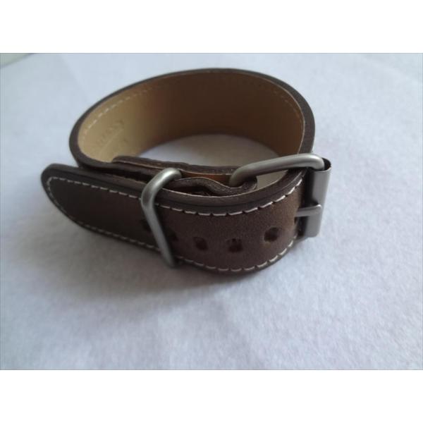 BERTUCCI腕時計NATOレザーベルト 26mm Horween Leather 茶色(Nut ...