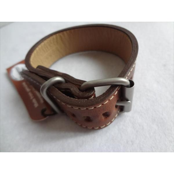 BERTUCCI腕時計NATOレザーベルト22mmバンドHorween茶