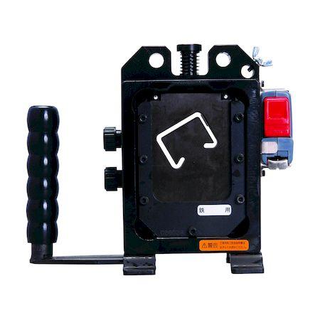 【個人宅配送不可】マクセルイズミ【旧泉精器製作所】 150AT-DCM 直送 代引不可 レースウェイ...