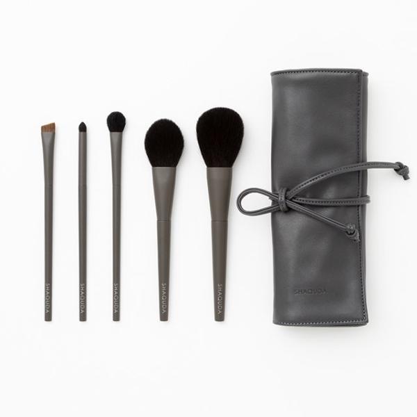 SHAQUDA　シャクダ　OWN　5 Brushes &amp; Makeup Brush case　オウン...