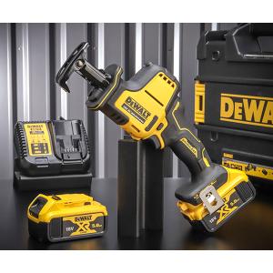 オンラインも可　デウォルト　18V　1/2SQインパクトレンチセット　DC911P2T-JP DEWALT デウォルト 最大542Nm 18V XR1/2 ブラシレス インパクトレンチ