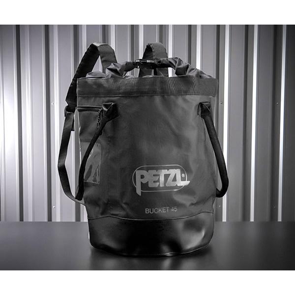 日本正規品 ペツル バックパック バケット 45 ブラック ロープバッグ 容量45L (S001CA...