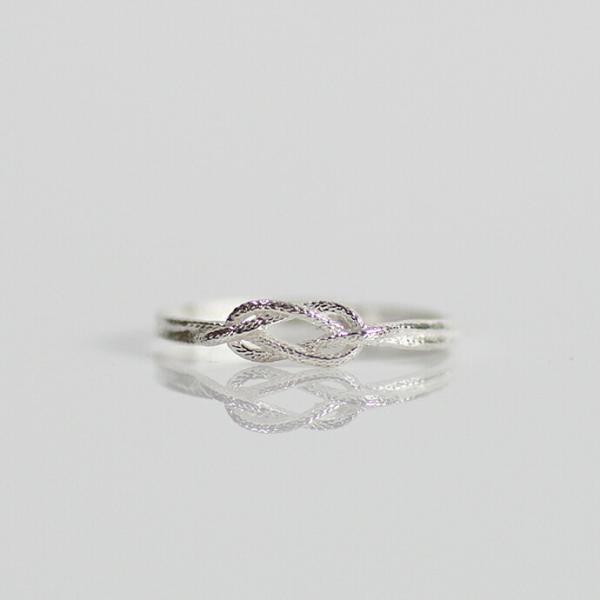 moca.arpeggio（モカ アルペジオ） / silver CR-7 Knot 飾り結びリング...