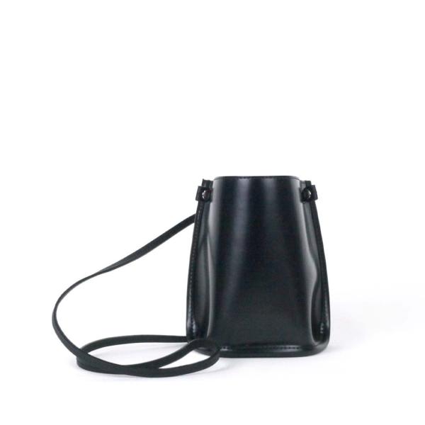 PIENI (ピエニ) KUU mikro ミニバッグ MUSTA (ブラック×ナチュラル) SZB...