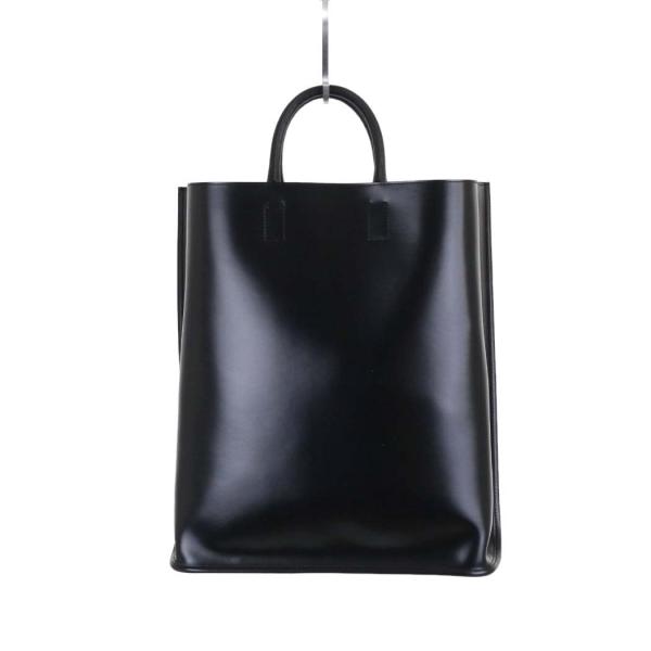 COURTNEY ORLA (コートニーオーラ) CURVE TOTE l ブラック/パールグレー ...