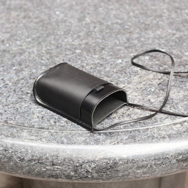 COURTNEY ORLA (コートニーオーラ) / CURVE POCKET TOTE mini ...