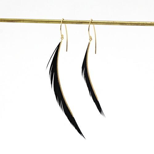 moca.arpeggio（モカ アルペジオ） / RP-4 Radial フェザーピアス - ブラ...