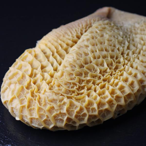 牛ハチノス 700g以上（蜂巣胃） ホルモン 冷凍牛肚 牛の胃袋 Beef Honeycomb tr...