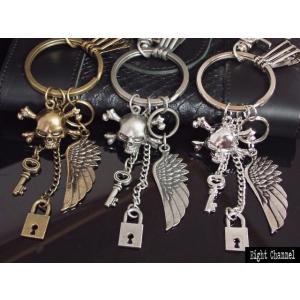 キーホルダー 骸骨 髑髏 スカル ドクロ ジルコニア シルバー ゴールド