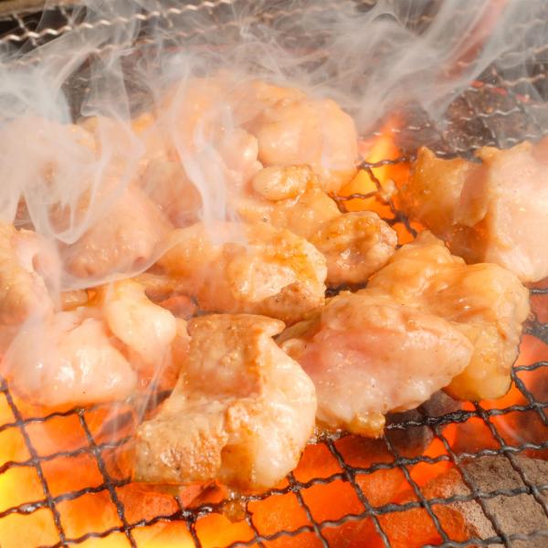 幸福亭 国産 小腸 1kg (5?6人前) 焼き肉セット ホルモン 国産牛 もつ ホルモン焼き 焼き...