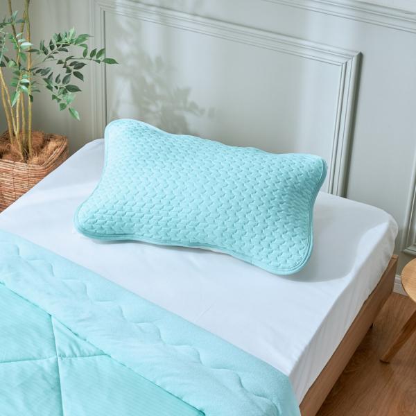 【新品未使用】AQUA アクア メントールひんやり×綿混パイル リバーシブル 枕パッド 同色2枚組 ...