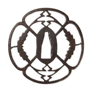 鍔 t-147 雁繋透鐔（尾張）（特別貴重刀装具） 鉄地 鍔・刀装具 : 日本