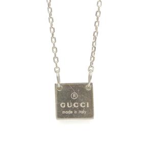 グッチ(Gucci) シルバー レディース,メンズ ファッション ペンダントネックレス (シルバー) スクエアプレート