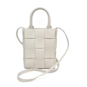 ボッテガ・ヴェネタ(Bottega Veneta) ミニカセット レディース レザー ショルダーバッグ,トートバッグ ホワイト