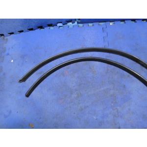 メルセデス ベンツ SLK R170 等 リア フェンダー モール 左右　ゴムモール   [0011...