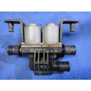 BMW E65 740i HL40 等  ヒーター バルブ 品番 6906652 [0084]