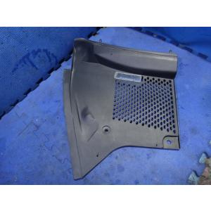 ポルシェ ボクスター 986  右 フロント ウィンドウ シールド カバー パネル トリム  996...