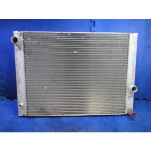 BMW E60 E61  545i 等  純正　ラジエター　BEHR 品番 7507972  [01...