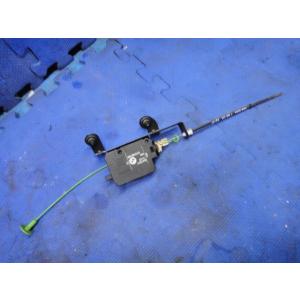 BMW E60 E61 525i 545i 等  燃料タンク 給油口 ロック アクチュエーター 品番...