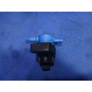 メルセデス ベンツ W204 C200 等 パージバルブバルブ   品番 0004708593  [...