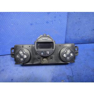 2011y ルノー カングー KWK4M 等 エアコン スイッチ 品番 8200520205  [0...